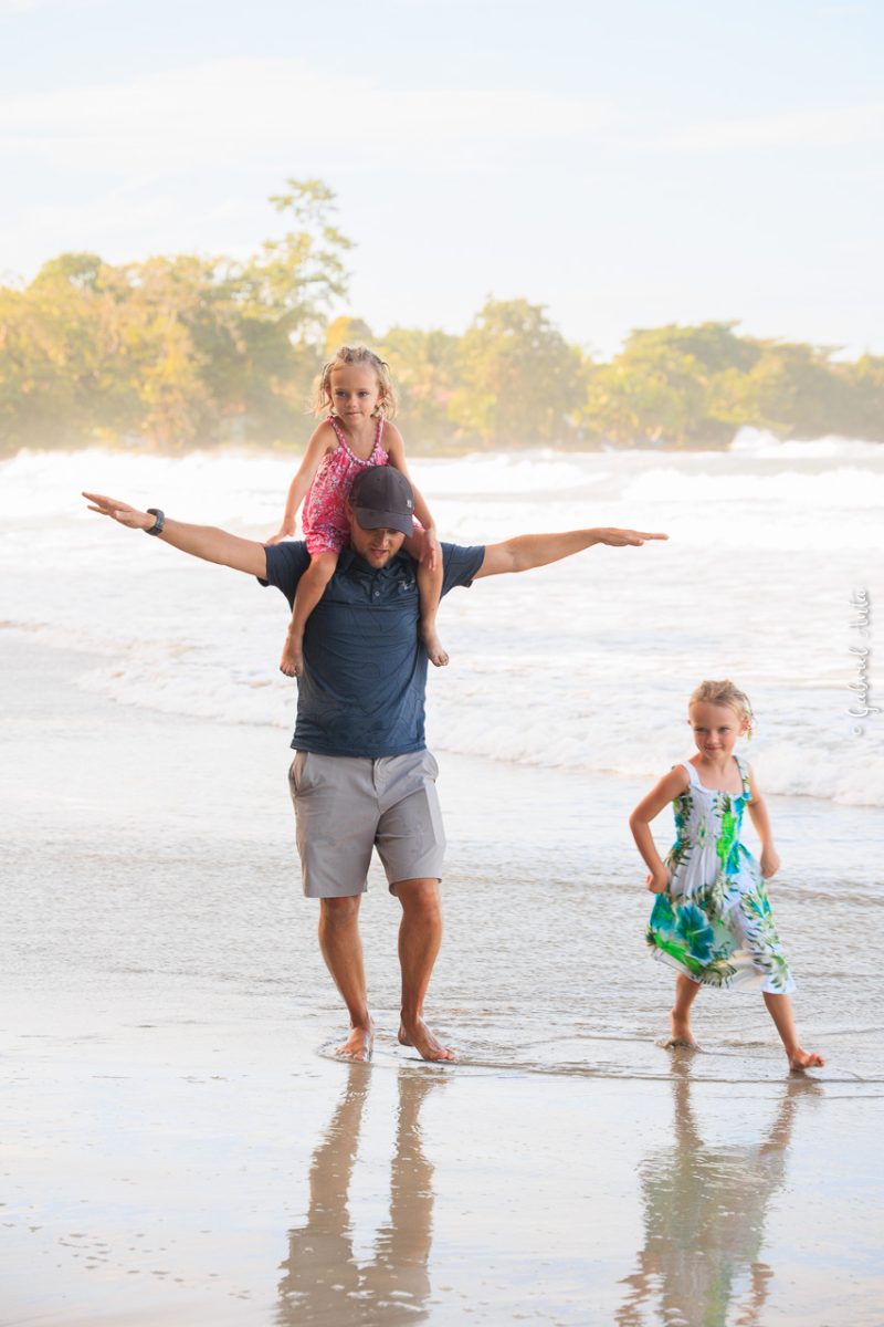Family Photographer in Puerto Viejo, Costa Rica – Beach & Jungle Sessions