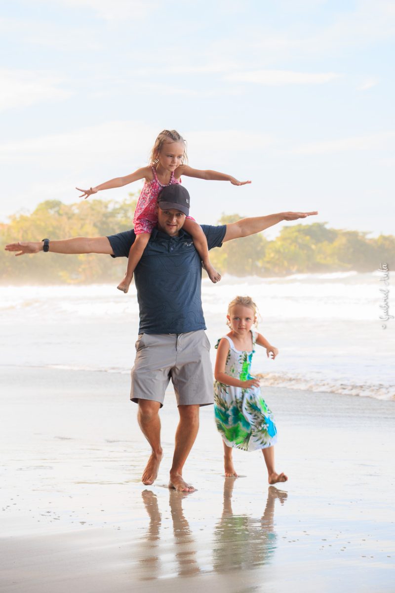 Family Photographer in Puerto Viejo, Costa Rica – Beach & Jungle Sessions