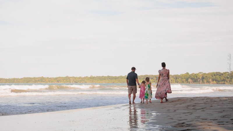 Family Photographer in Puerto Viejo, Costa Rica – Beach & Jungle Sessions