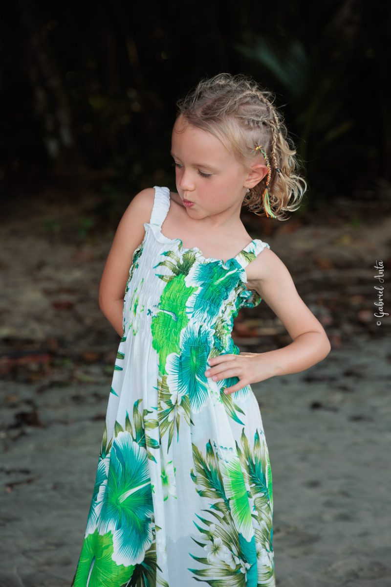 Family Photographer in Puerto Viejo, Costa Rica – Beach & Jungle Sessions