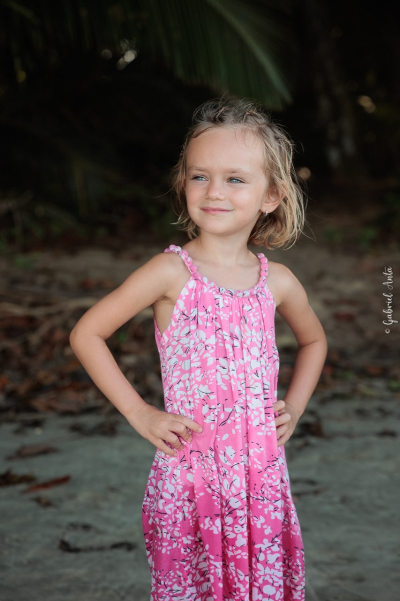 Family Photographer in Puerto Viejo, Costa Rica – Beach & Jungle Sessions
