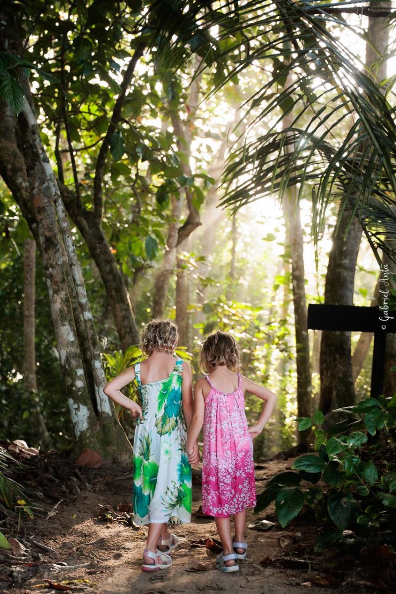 Family Photographer in Puerto Viejo, Costa Rica – Beach & Jungle Sessions