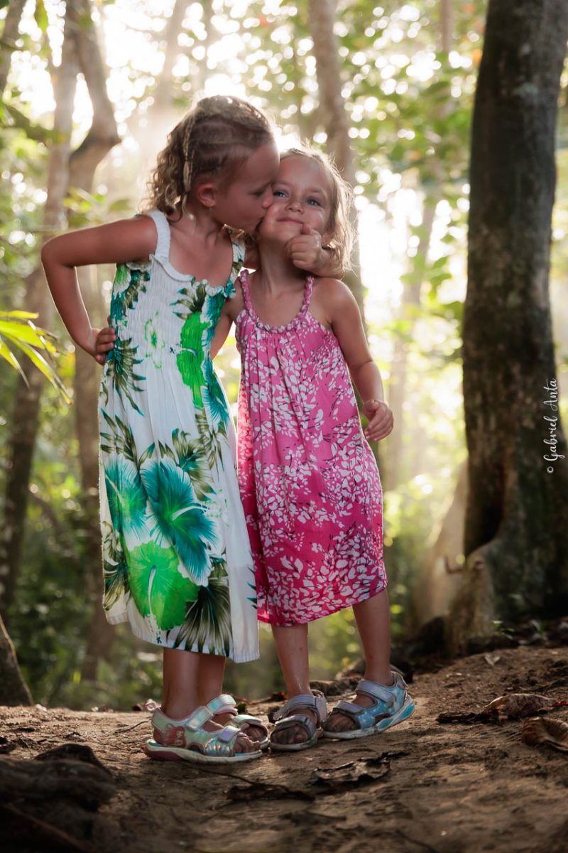 Family Photographer in Puerto Viejo, Costa Rica – Beach & Jungle Sessions