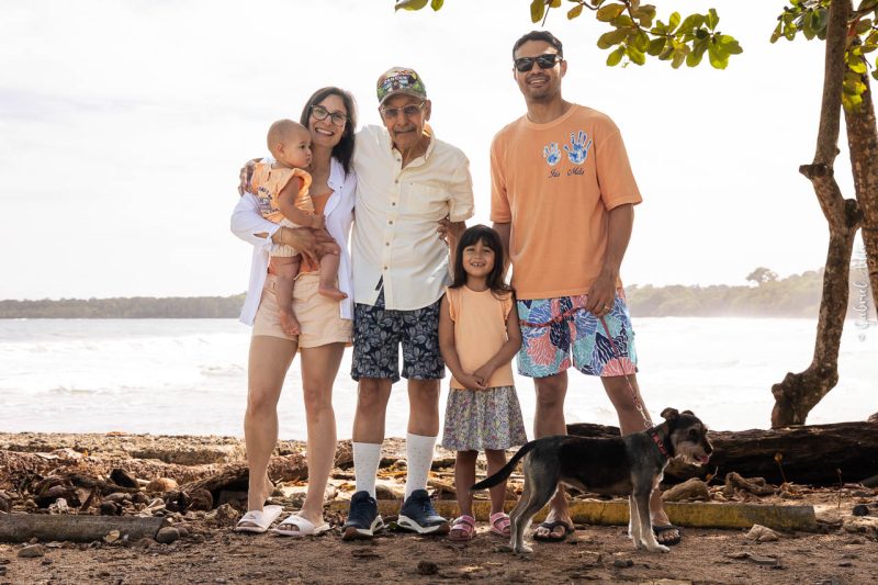 Fotógrafo de Familias en Puerto Viejo