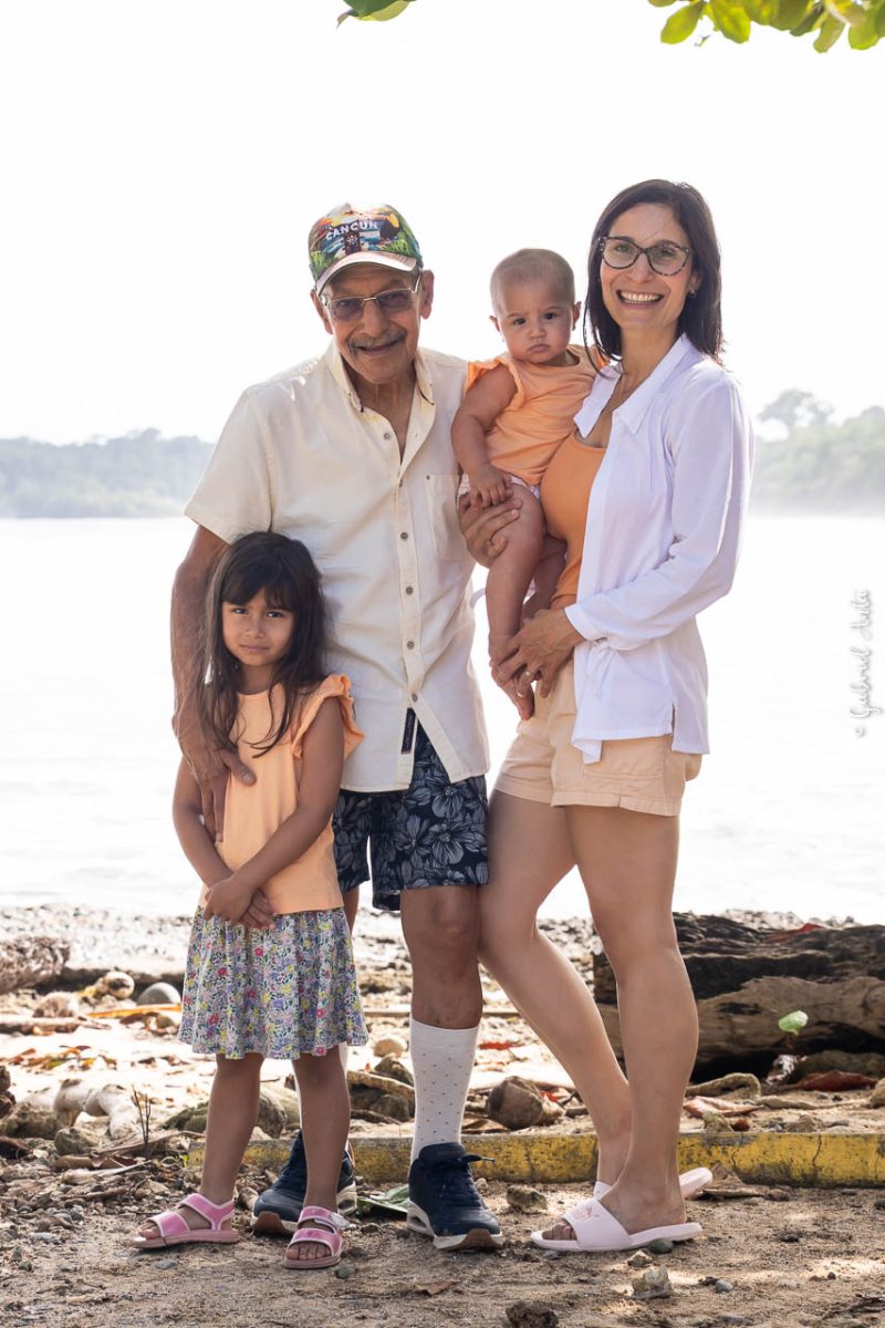 Fotógrafo de Familias en Puerto Viejo