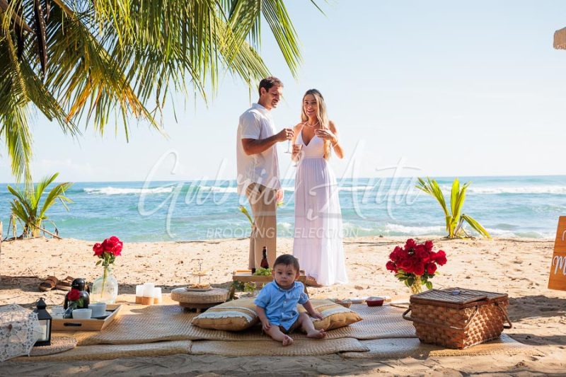Propuesta de Matrimonio en la playa en Puerto Viejo
