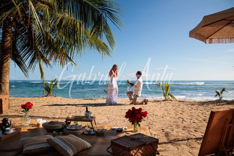 Propuesta de Matrimonio en la playa en Puerto Viejo