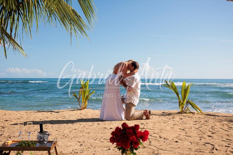 Propuesta de Matrimonio en la playa en Puerto Viejo