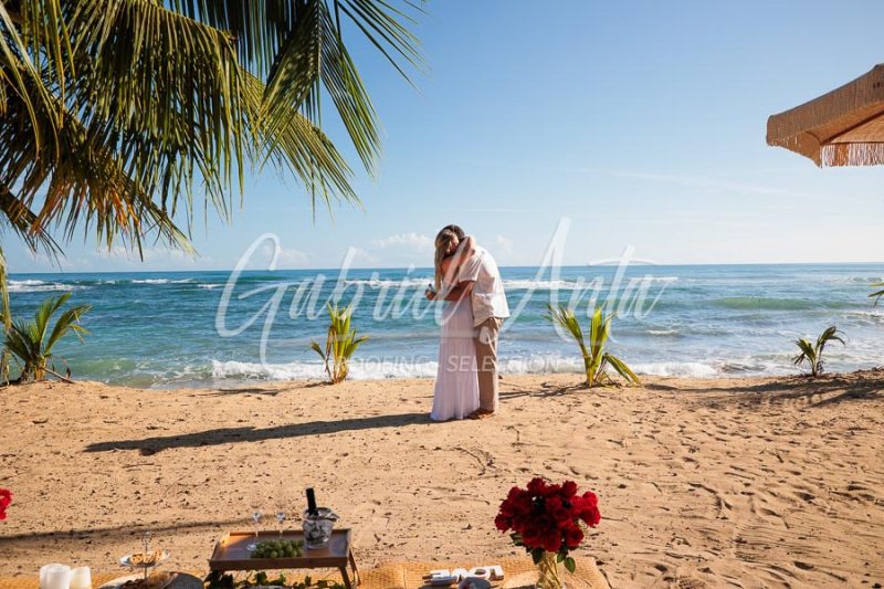 Propuesta de Matrimonio en la playa en Puerto Viejo