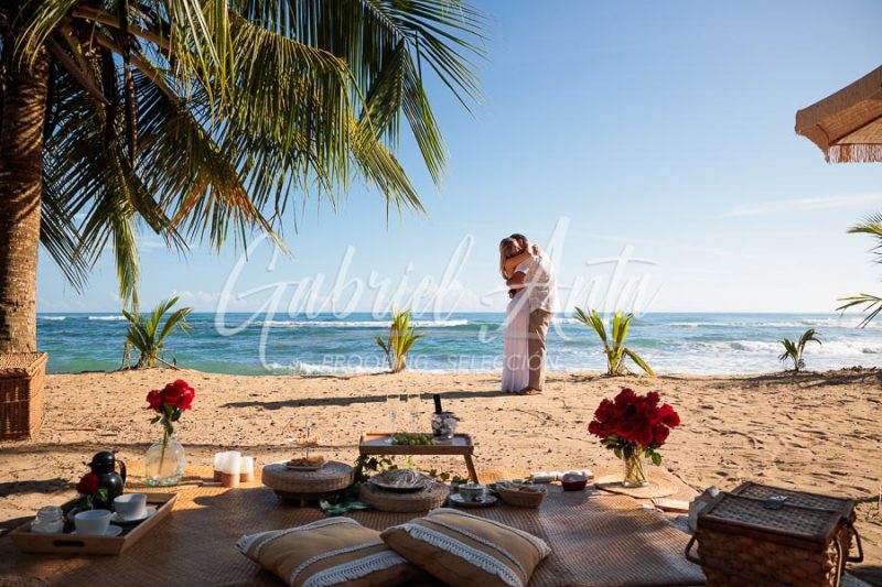 Propuesta de Matrimonio en la playa en Puerto Viejo