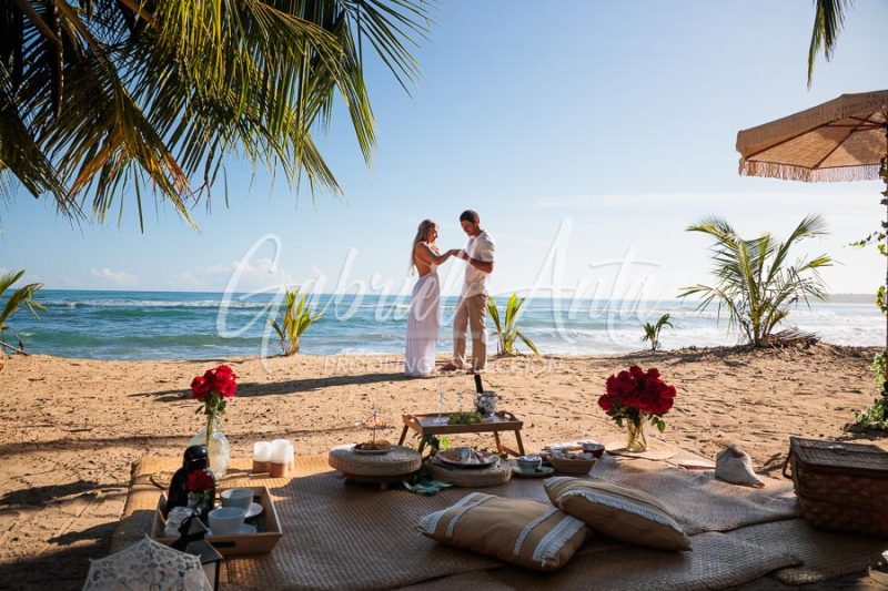 Propuesta de Matrimonio en la playa en Puerto Viejo
