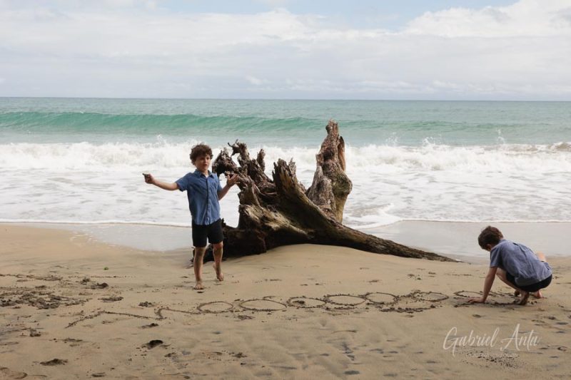 Family Photos at Playa Chiquita Beach, Puerto Viejo, Costa Rica