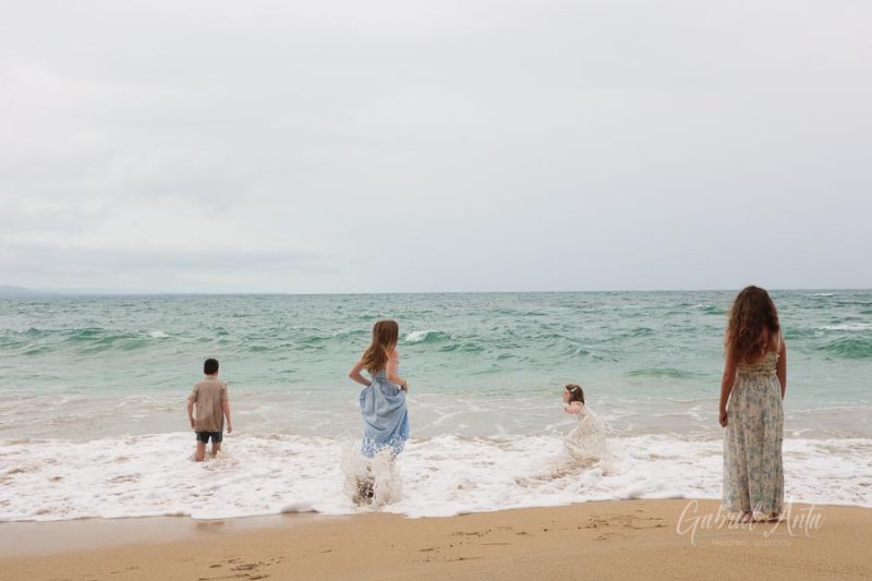 Family Photos at Punta Uva Beach, Puerto Viejo, Costa Rica