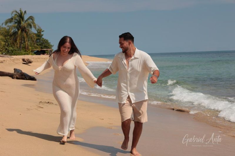 Propuesta de Matrimonio en la playa en Puerto Viejo (Punta Uva)