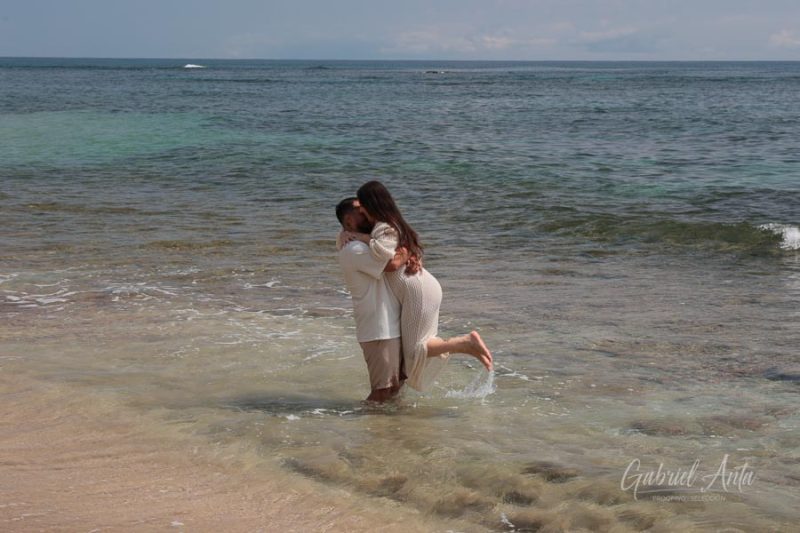 Propuesta de Matrimonio en la playa en Puerto Viejo (Punta Uva)