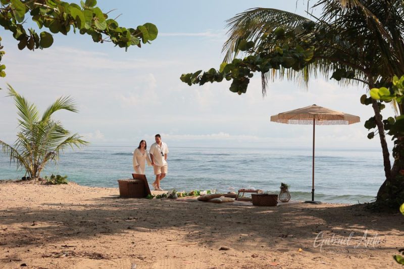 Propuesta de Matrimonio en la playa en Puerto Viejo (Punta Uva)