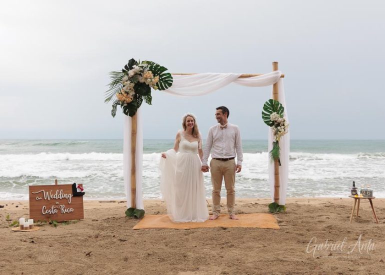 Boda en la Playa en Costa Rica - Playa Cocles