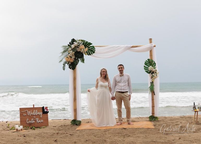 Boda en la Playa en Costa Rica - Playa Cocles