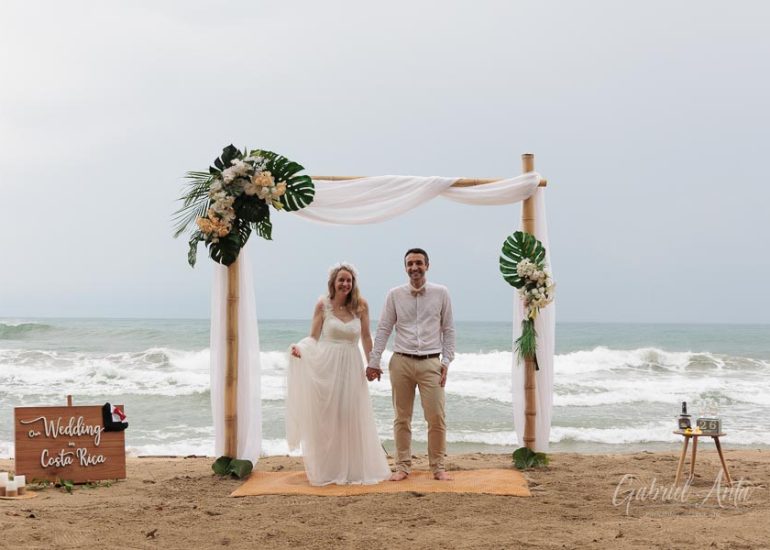 Boda en la Playa en Costa Rica - Playa Cocles