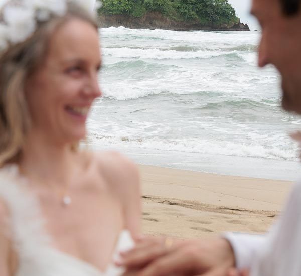 Boda en la Playa en Costa Rica - Playa Cocles