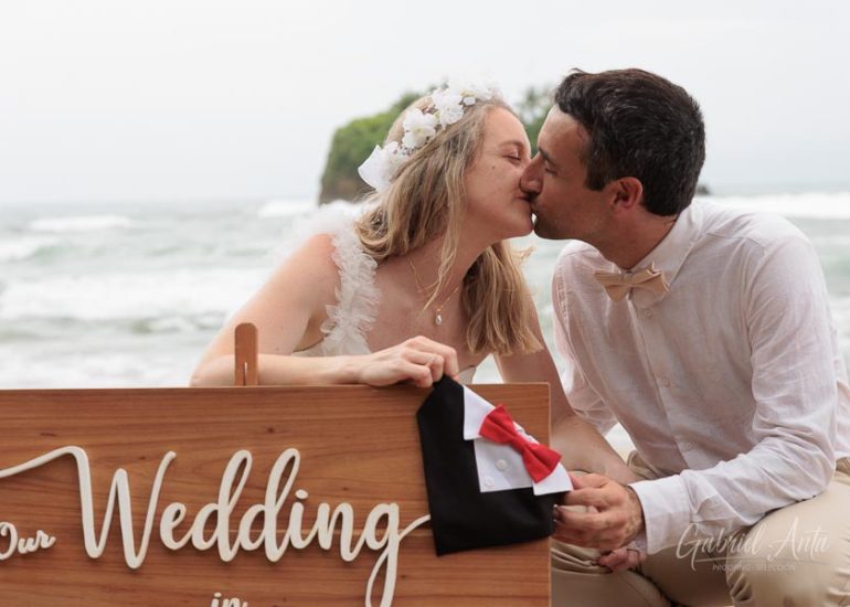 Boda en la Playa en Costa Rica - Playa Cocles
