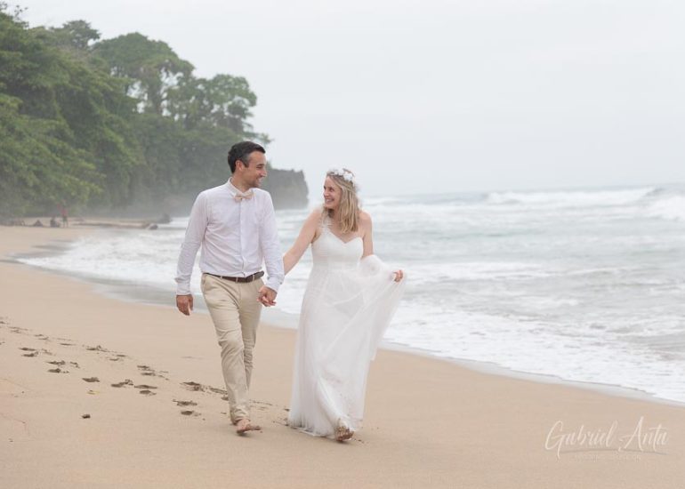 Boda en la Playa en Costa Rica - Playa Cocles