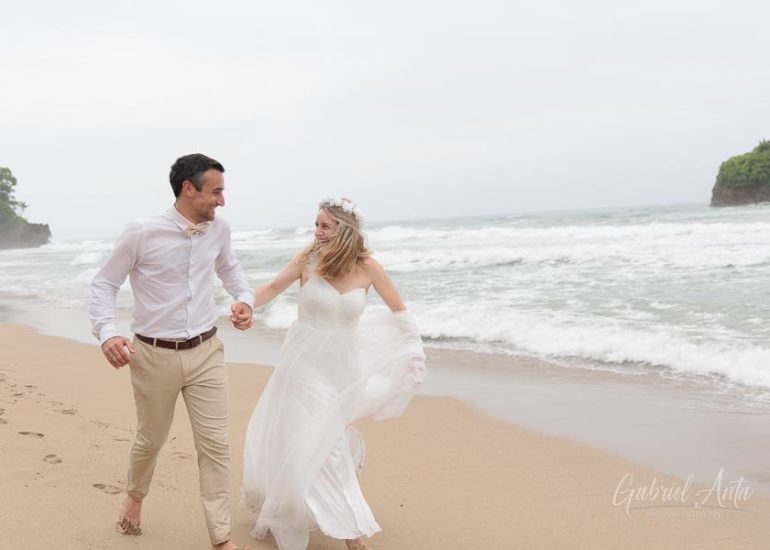 Boda en la Playa en Costa Rica - Playa Cocles