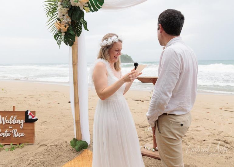 Boda en la Playa en Costa Rica - Playa Cocles