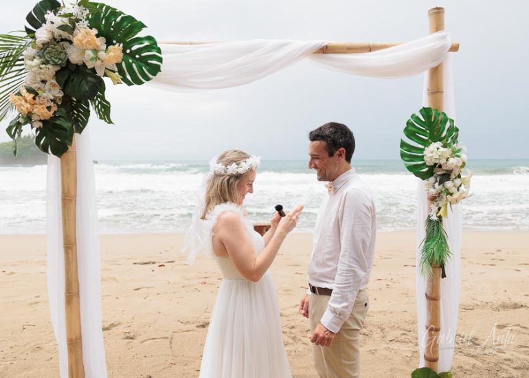 Boda en la Playa en Costa Rica - Playa Cocles