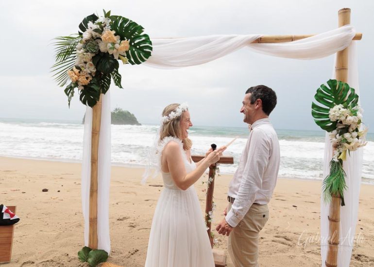 Boda en la Playa en Costa Rica - Playa Cocles