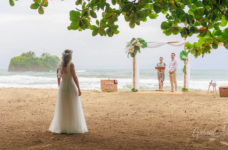 Boda en la Playa en Costa Rica - Playa Cocles