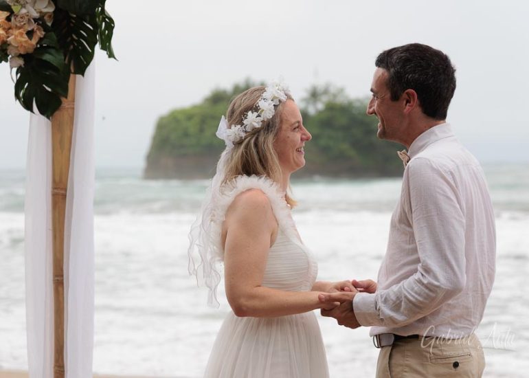Boda en la Playa en Costa Rica - Playa Cocles