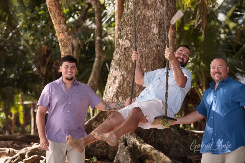 Family beach photoshoot in Punta Uva Puerto Viejo Costa Rica