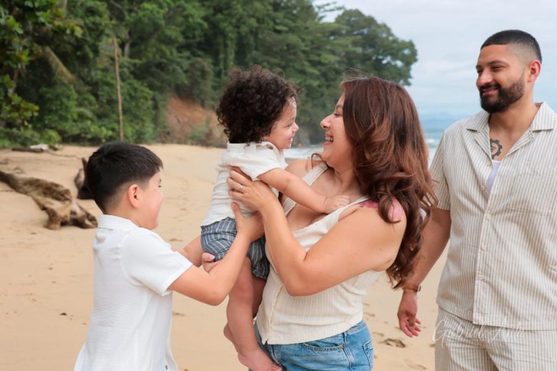 Family Photographer Puerto Viejo Beach