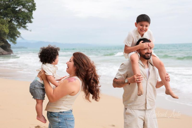 Family Photographer Puerto Viejo Beach