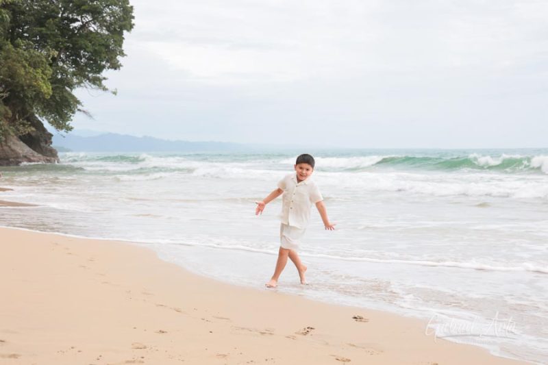 Family Photographer Puerto Viejo Beach