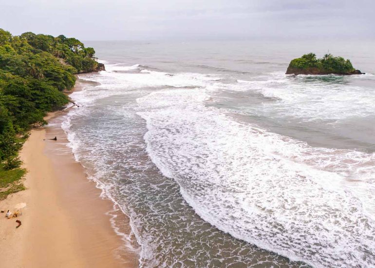 Propuesta de Matrimonio en Playa Cocles - Puerto Viejo, Costa Rica