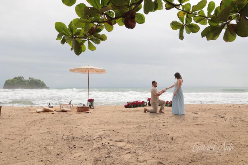 Propuesta de Matrimonio en Playa Cocles - Puerto Viejo, Costa Rica