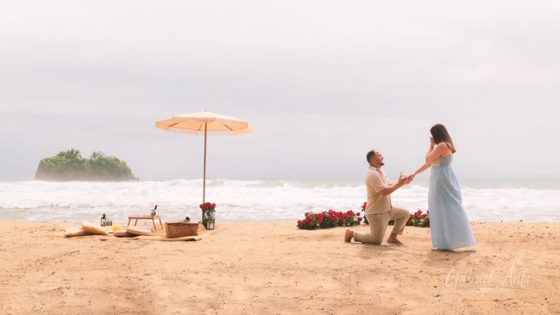 Propuesta de Matrimonio en Playa Cocles - Puerto Viejo, Costa Rica