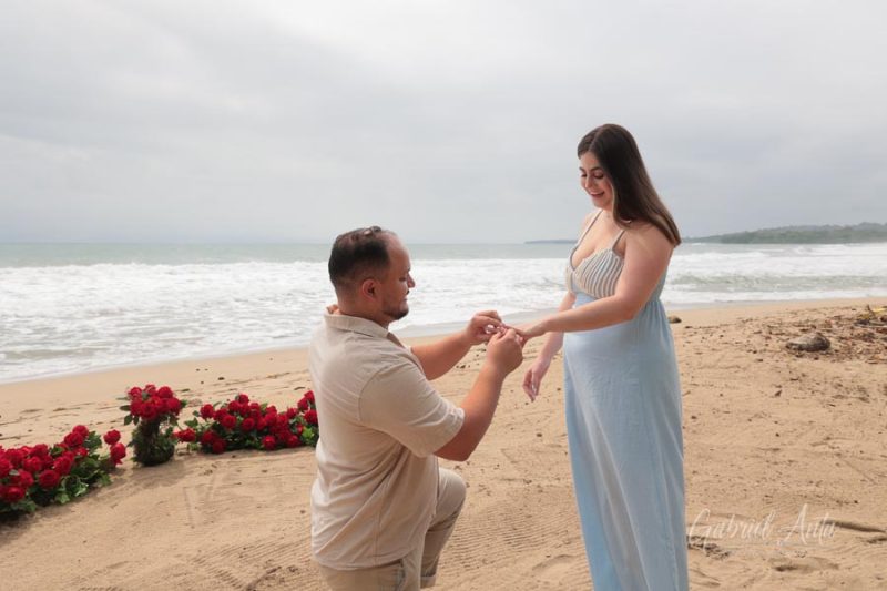 Propuesta de Matrimonio en Playa Cocles - Puerto Viejo, Costa Rica