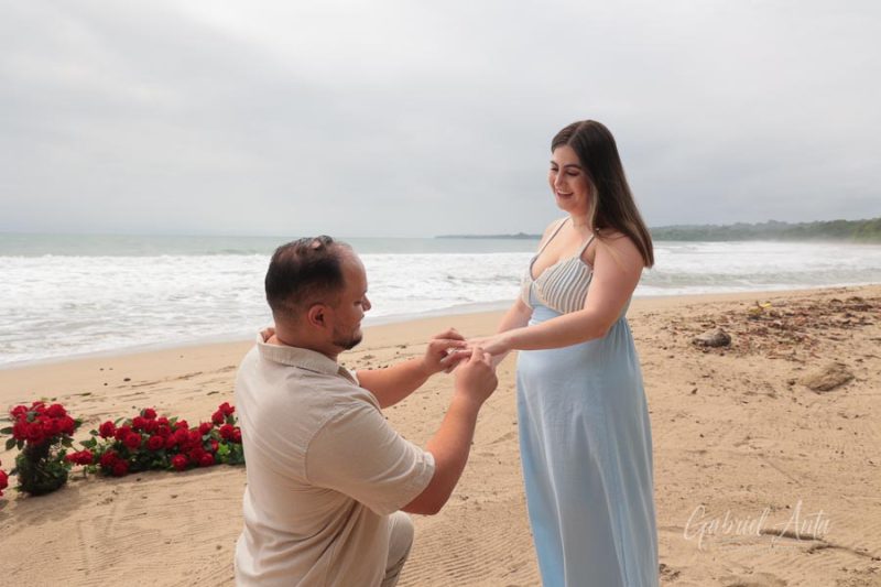 Propuesta de Matrimonio en Playa Cocles - Puerto Viejo, Costa Rica