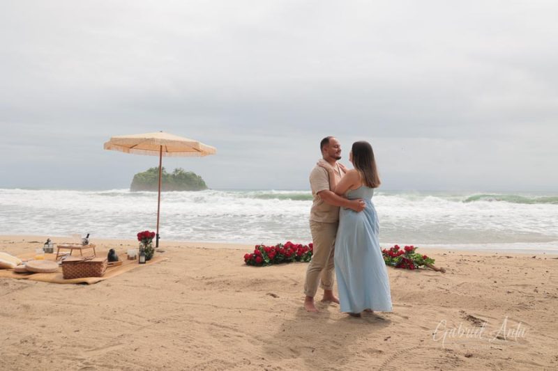 Propuesta de Matrimonio en Playa Cocles - Puerto Viejo, Costa Rica