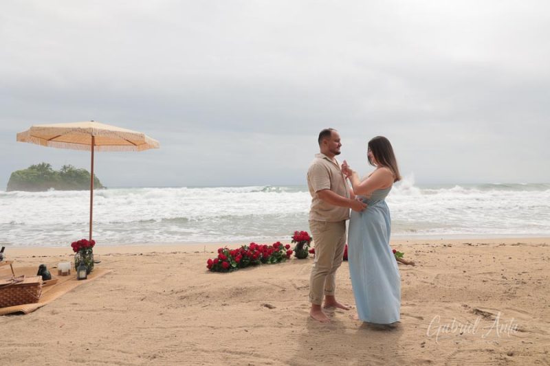 Propuesta de Matrimonio en Playa Cocles - Puerto Viejo, Costa Rica