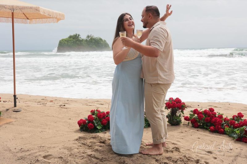 Propuesta de Matrimonio en Playa Cocles - Puerto Viejo, Costa Rica
