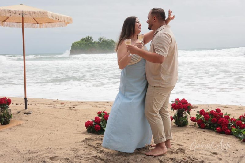 Propuesta de Matrimonio en Playa Cocles - Puerto Viejo, Costa Rica