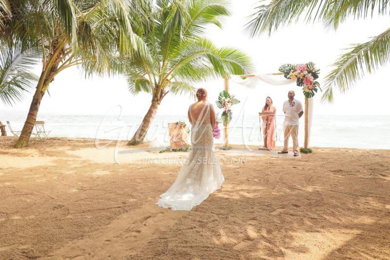 Elopement in Costa Rica - Punta Uva Beach, Puerto Viejo de Talamanca