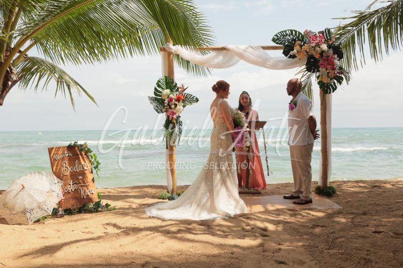 Elopement in Costa Rica - Punta Uva Beach, Puerto Viejo de Talamanca