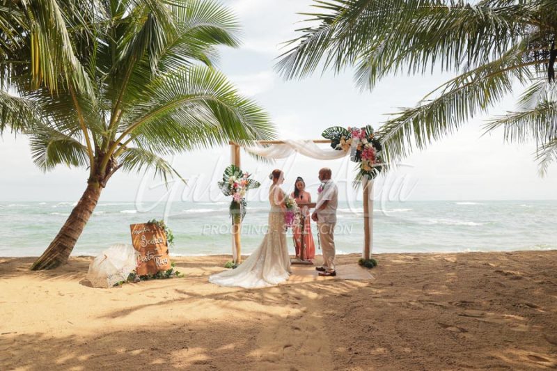 Elopement in Costa Rica - Punta Uva Beach, Puerto Viejo de Talamanca