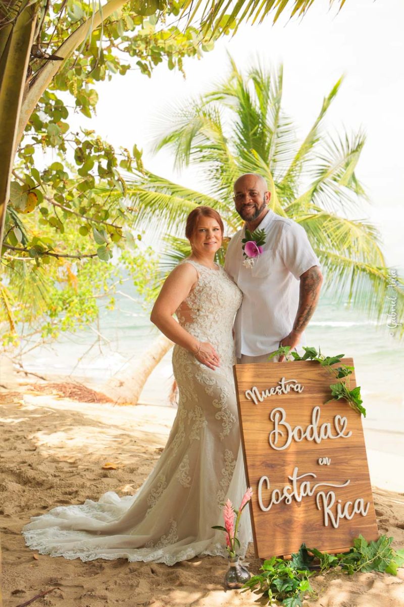 Elopement in Costa Rica - Punta Uva Beach, Puerto Viejo de Talamanca