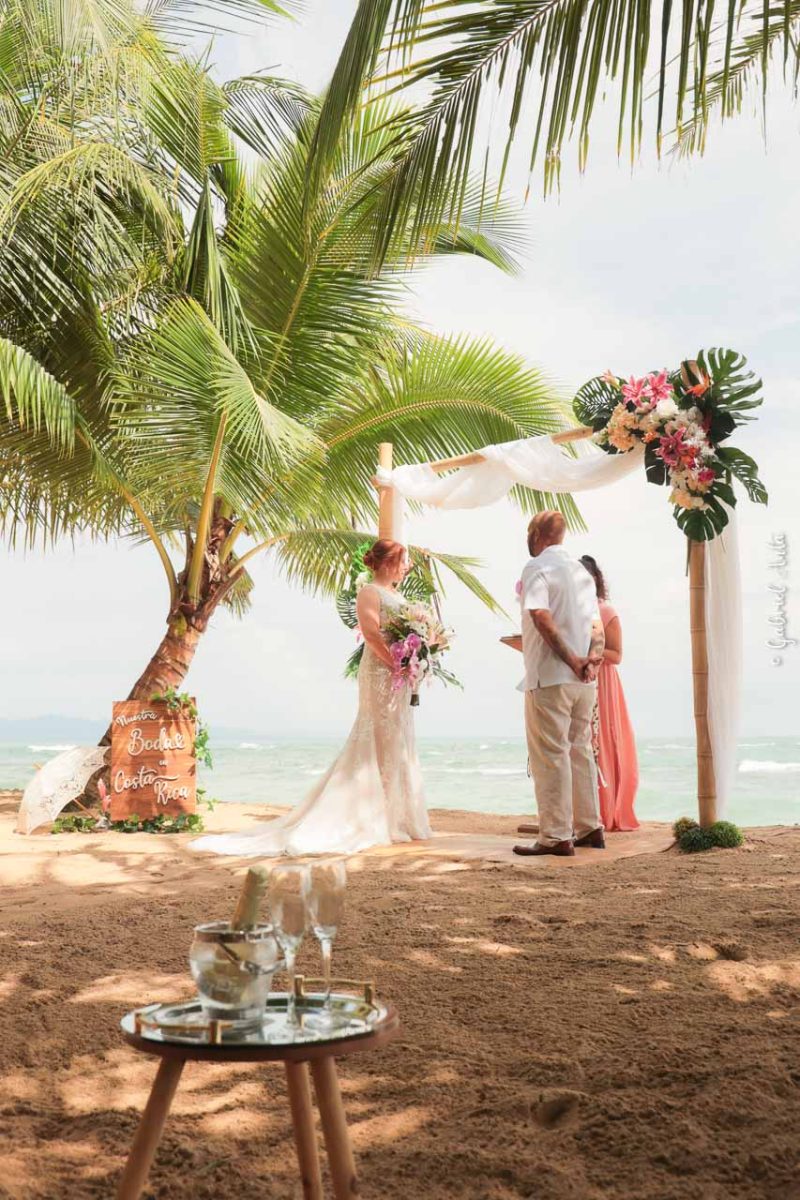 Elopement in Costa Rica - Punta Uva Beach, Puerto Viejo de Talamanca